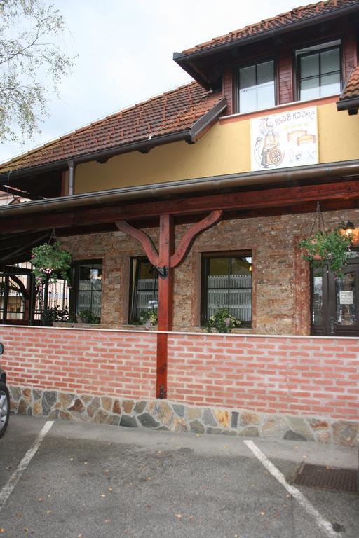Guest House Klub Kovac Naklo Exterior photo